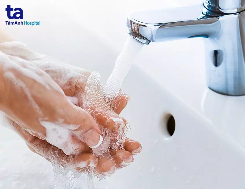 Rửa tay thường xuyên giúp ngăn ngừa các bệnh nhiễm khuẩn, gồm nhiễm khuẩn H.p
